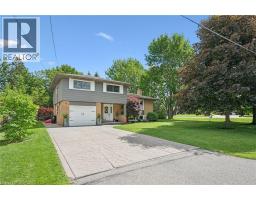 107 CLARENCE Avenue - 2