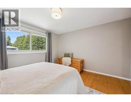 107 CLARENCE Avenue - 21