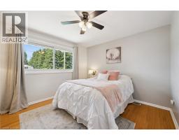 107 CLARENCE Avenue - 22