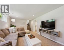 107 CLARENCE Avenue - 30