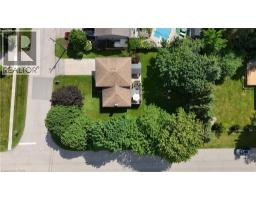 107 CLARENCE Avenue - 47