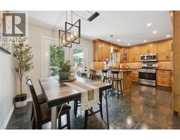 107 CLARENCE Avenue - 9