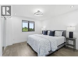 2 CURRIE Drive - 23