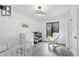 2 CURRIE Drive - 27