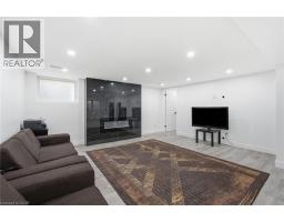 2 CURRIE Drive - 31