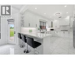 2 CURRIE Drive - 9