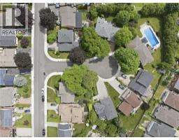 19 VERDUN Court - 42