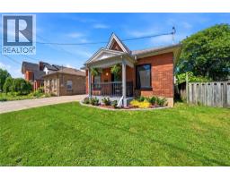 112 SYDENHAM Street - 3