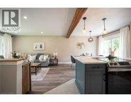 9 KINGSLEA Drive - 15