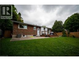 9 KINGSLEA Drive - 44