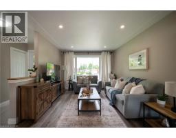 9 KINGSLEA Drive - 7