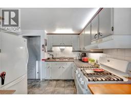 98 BELWOOD Crescent - 11