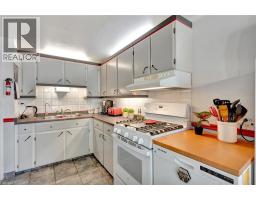 98 BELWOOD Crescent - 13