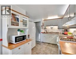 98 BELWOOD Crescent - 14