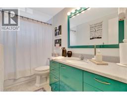 98 BELWOOD Crescent - 18