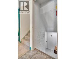 98 BELWOOD Crescent - 25