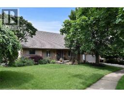 34 HOWARD Boulevard - 1