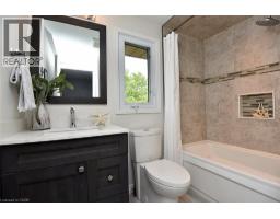 34 HOWARD Boulevard - 39