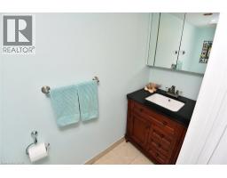 34 HOWARD Boulevard - 42