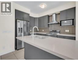 76 GRASSBOURNE Avenue - 18