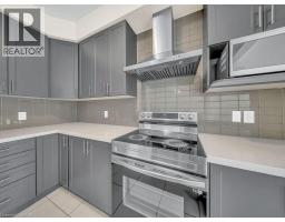 76 GRASSBOURNE Avenue - 21