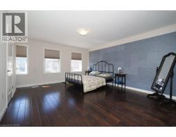 18 ROBERT PEEL Road - 18