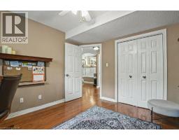 6 THEODORE Drive - 26