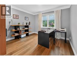 55 GLENVIEW Drive - 19