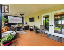 55 GLENVIEW Drive - 39