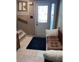 473 WOODVIEW Road UnitNo. 2 - 3