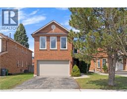 1471 PICKWICK Drive - 1