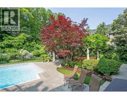 122 LISONALLY Court - 11