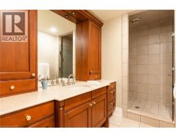 122 LISONALLY Court - 44
