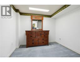 67 PARADISE Road S - 32