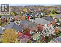 2202 BROOKHAVEN Crescent - 3
