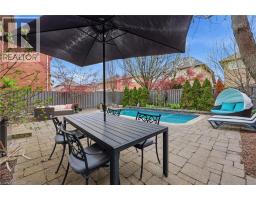 2202 BROOKHAVEN Crescent - 48