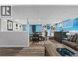 15 ROXANNE Drive - 19