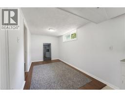 1 BYRON Place - 18