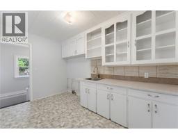 1 BYRON Place - 9