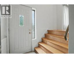 396 PINEMEADOW Avenue - 3