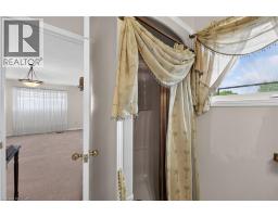 26 MCMASTER Drive - 29