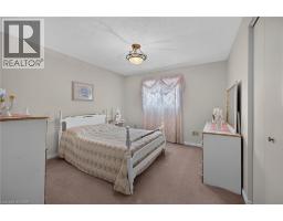 26 MCMASTER Drive - 30