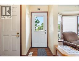 20 SOUTHVALE Road UnitNo. 28 - 3