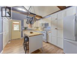 76 JACOB Street E - 12