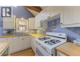 76 JACOB Street E - 14