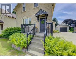76 JACOB Street E - 2