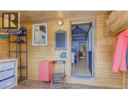 76 JACOB Street E - 21