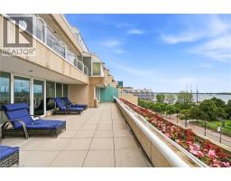 460 QUEENS QUAY Way UnitNo. 803E - 39
