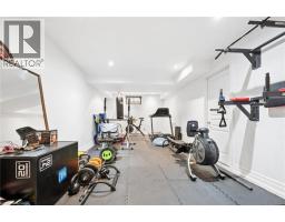 1194 QUEEN VICTORIA Avenue - 34