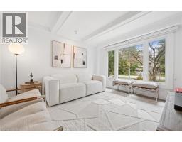1194 QUEEN VICTORIA Avenue - 5